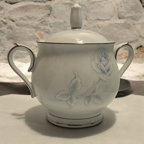 Noritake Virtue 2934 Covered Sugar Made in Japan Blue White Rose Silver Trim